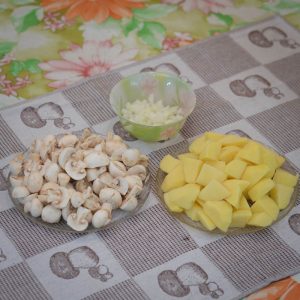 жаркое с грибами