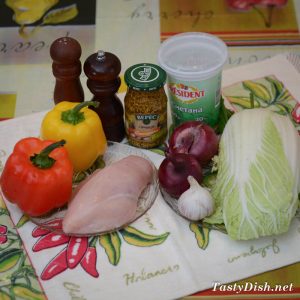 салат с курицей и болгарским перцем