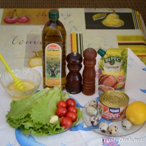 салат с лососем и помидорами