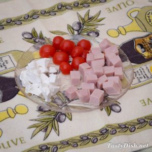диетический салат с фетой и помидорами фото