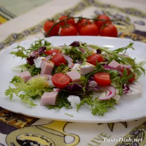 диетический салат с фетой и помидорами фото