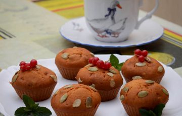 вкусный медовый кекс с изюмом