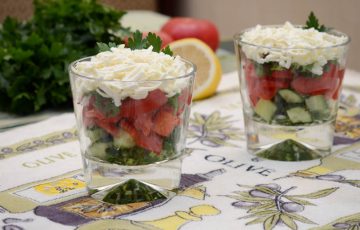 вкусный овощной салат с сыром рецепт с фото