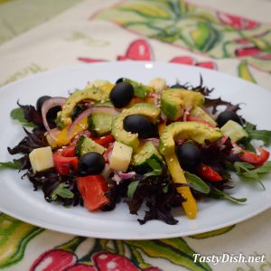 простой салат с авокадо рецепт с фото пошагово