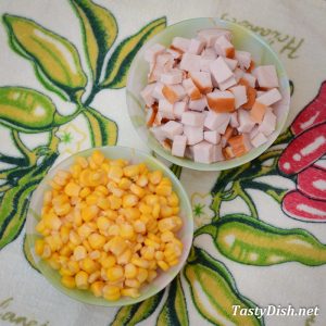 вкусный салат с копченой курицей рецепт с фото пошагово